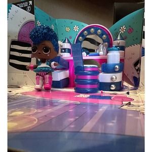 LOL Surprise furniture Independent Queen Doll COMPLETE